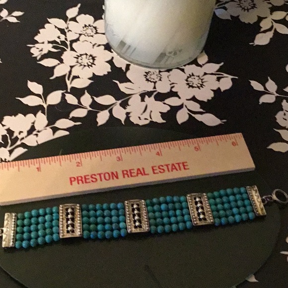 Jewelry - ❤️Turquoise bracelet  fits 6 3/4 inch wrist